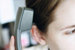 Understanding speech on the telephone
